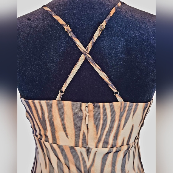 Socialite size S tan dress - Picture 6 of 10